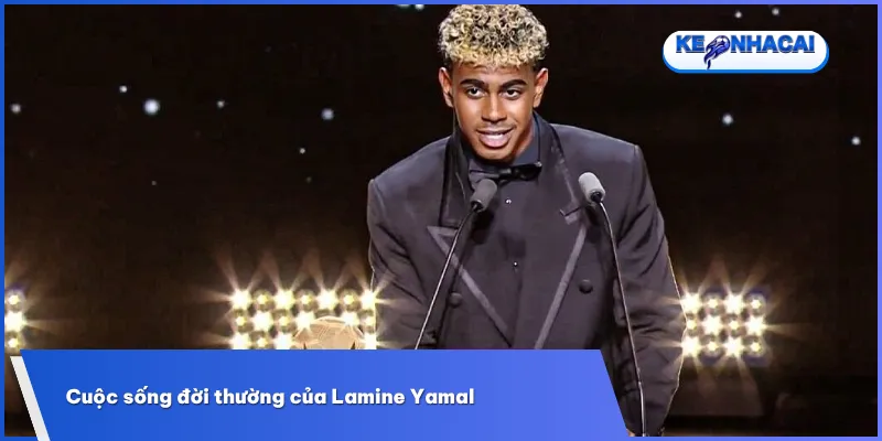Lamine Yamal vẫn gắn liền với hình ảnh ngôi sao trẻ chăm chỉ học tập song song cùng sự nghiệp bóng đá